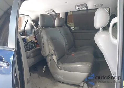 2004 Toyota Sienna Xle z USA, uszkodzony, nr VIN 5TDBA22C54S006551